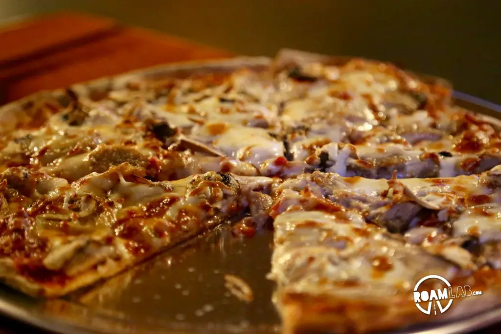 Along with a flight of beer, we enjoyed some fresh Bratwurst Pizza.