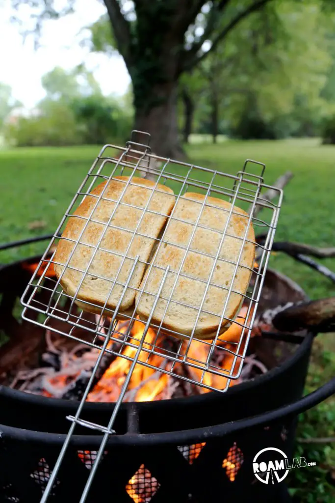 The Road Tripper’s Tuna Melt is a simple and flexible meal for the nomad. Most of the ingredients do not need any chilling to preserve and you can eat it hot or cold (though it wouldn't be a melt then)