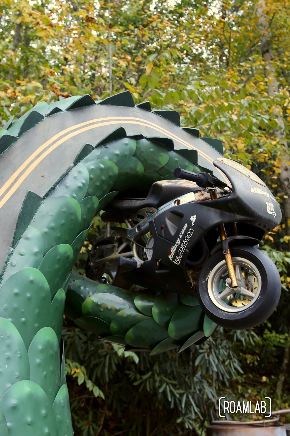 Sculpture along Tail of the Dragon on the Tennessee-North Carolina border