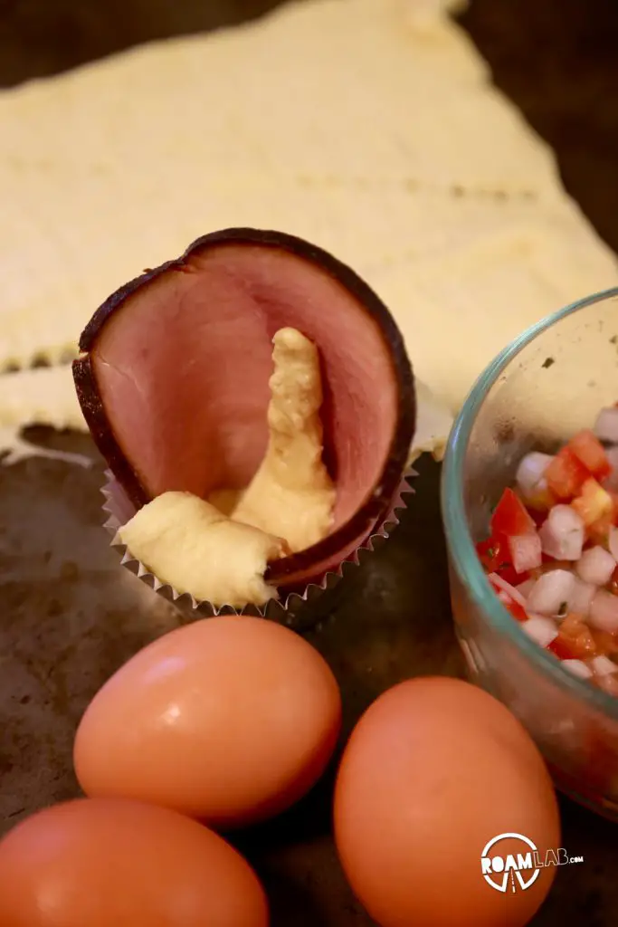 When you have some left over breakfast ingredients and crescent roll pastry, it's time to through it all together to make a Southwest Baked Egg Breakfast Pastry.