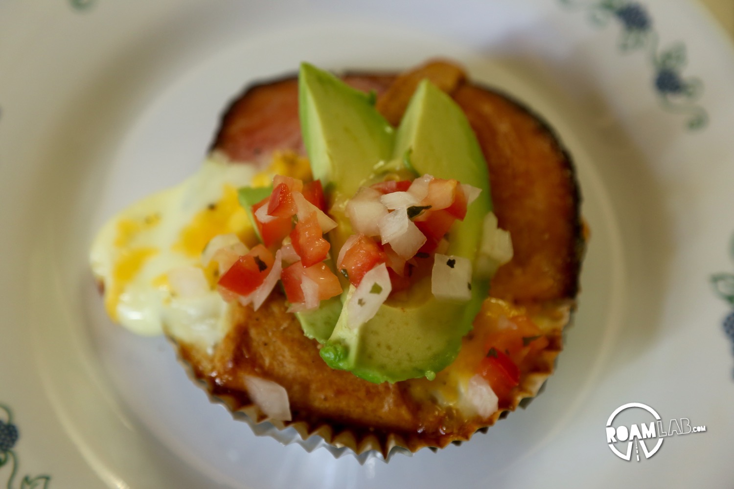 When you have some left over breakfast ingredients and crescent roll pastry, it's time to through it all together to make a Southwest Baked Egg Breakfast Pastry.