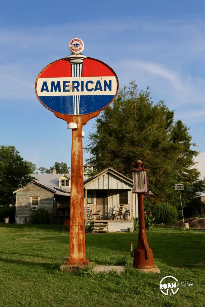 Blues, Satanic Pacts, & Americana In Clarksdale, Mississippi