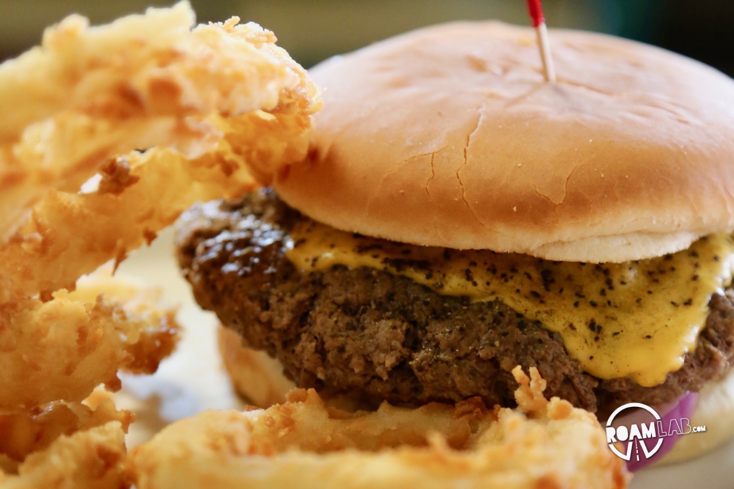 The Hubcap Burger at the Cotham Mercantile, "Where the elite meet to eat"