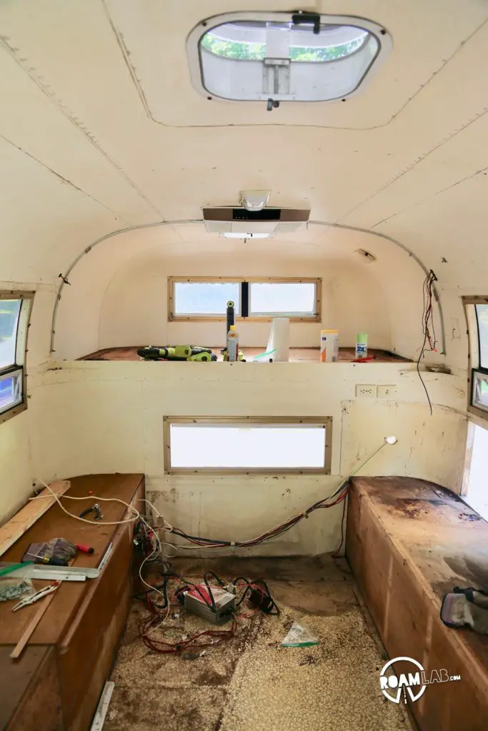 Stripping The Avion Ultra Truck Camper