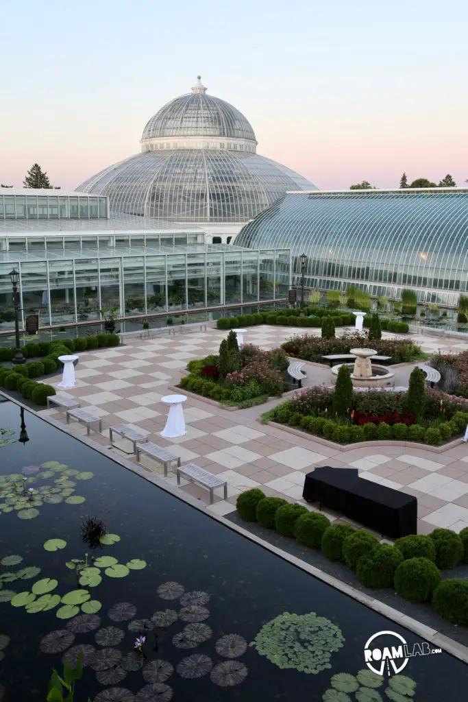 Como Park Zoo & Conservatory hosts a breathtaking collection of plants and animals from around the world, located in Saint Paul, Minnesota.