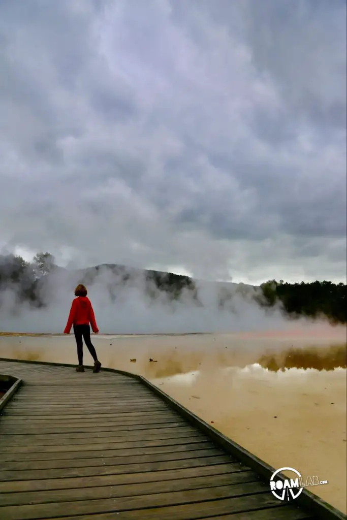 After a sleepless flight, we arrive in New Zealand to picnic along the ‎⁨Ngongotaha Lakefront Reserve, check into to Rotorua, and explore Waiotapu⁩.