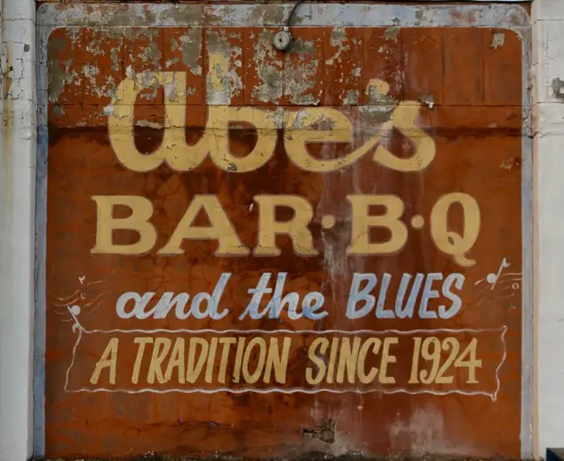 Bar-B-Q and the Blues in Mississippi