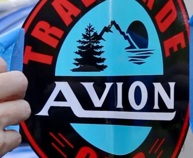 Like most classic campers, our Avion truck camper came with many stickers to mark its identity and affiliation. One of the classic stickers is for the Avion Travelcade Club. While the club is long gone, the sticker is a piece of history - faded, peeling history. So, we decide it is time to replace the old sticker with a new, vinyl reproduction.