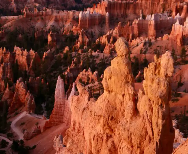 A sunrise hike of Bryce Canyon National Park from Sunrise Point to Sunset Point along the Queens Garden and Navajo Loop trails.