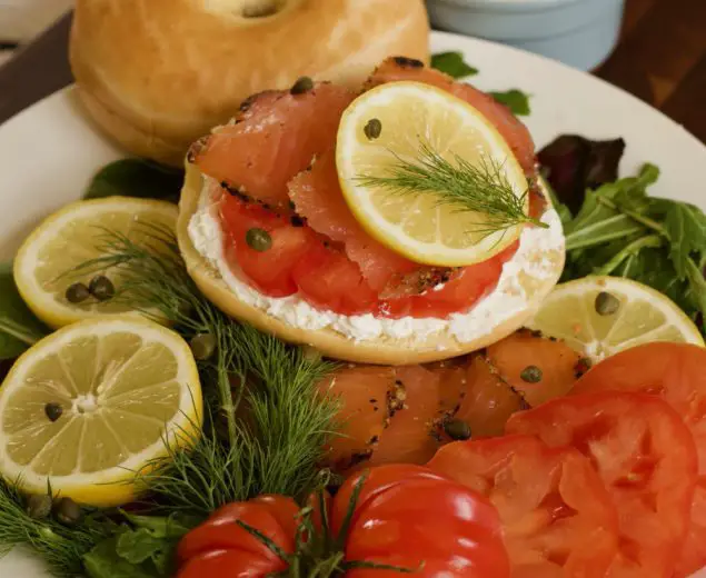 Savor a taste of New York City in this classic Bagel & Lox recipe with a campfire twist. Enjoy smoked salmon, cream cheese, capers, and schmear in one tasty bagel.
