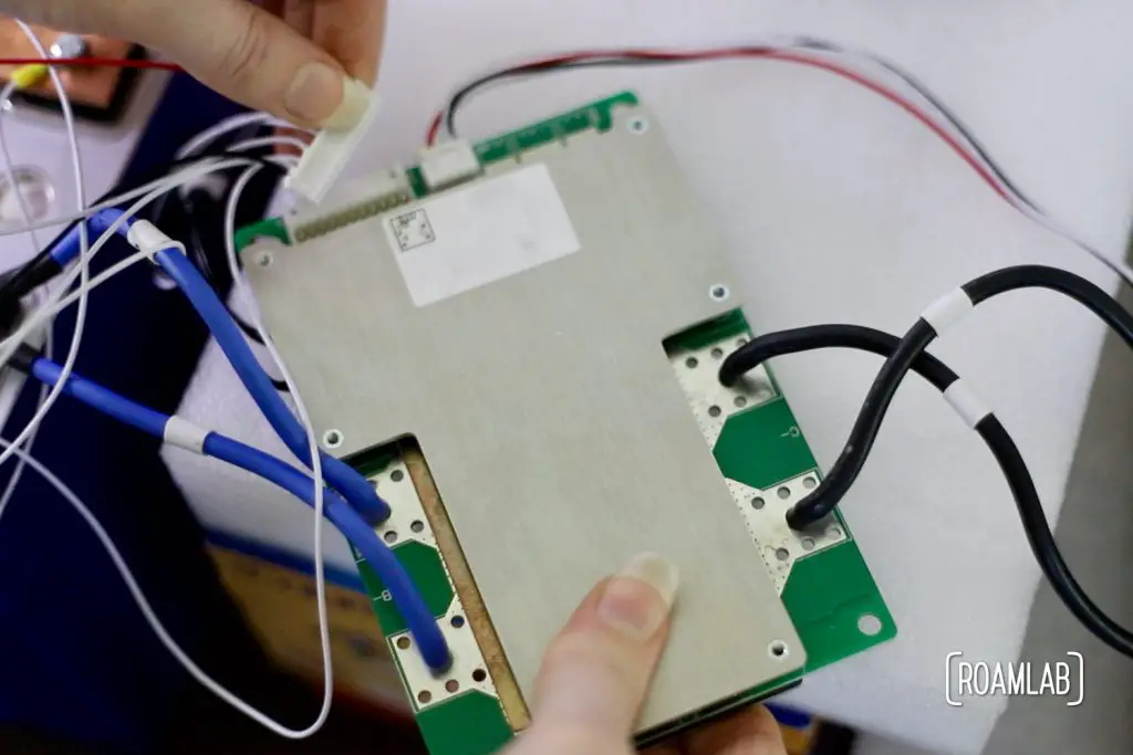 Connecting balance wires to BMS