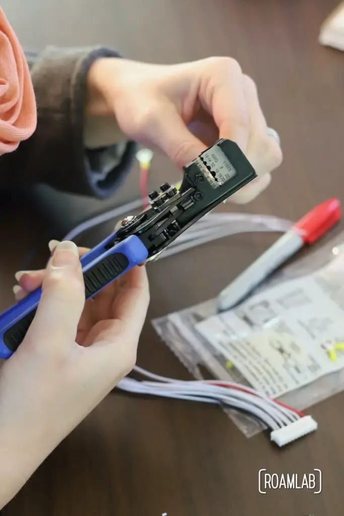 Stripping balance wire