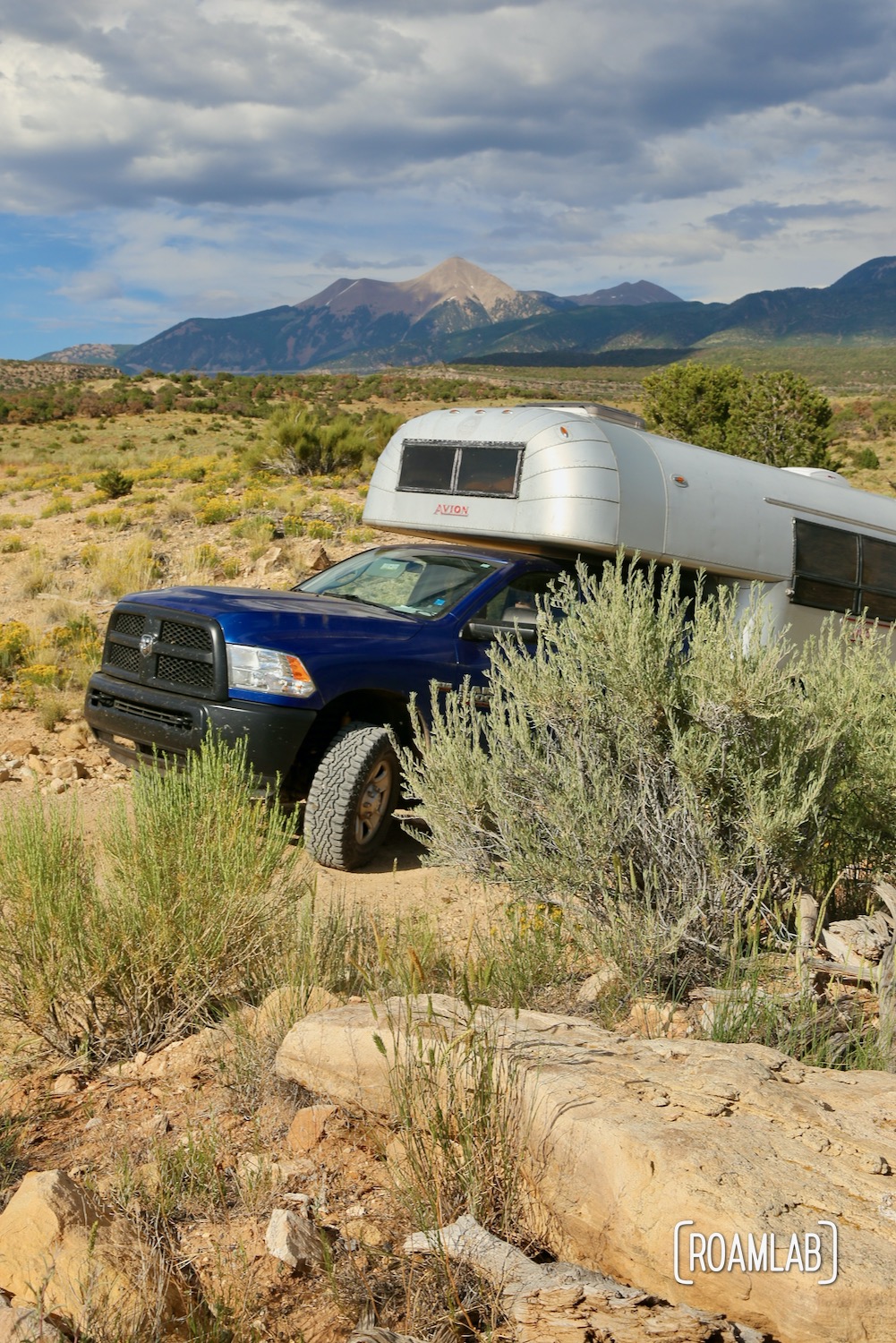 Vintage 1970 Avion C11 truck camper exploring the Utah desert on the Rimrocker off-road and OHV trail