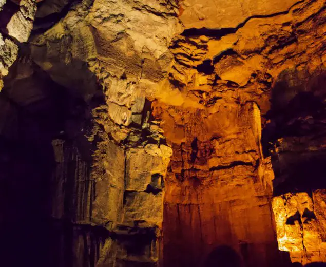 Ruins of Karnak along the Geology Tour in Mammoth Cave National Park.